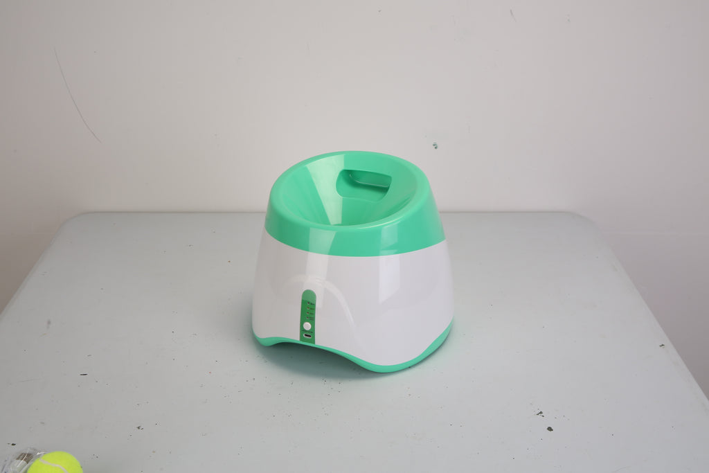 Automatic Dog Ball Launcher with 6 Balls (3 Distance Settings)
